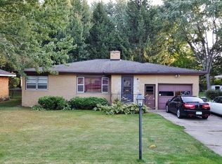 590 Spencer St, Benton Harbor, MI 49022