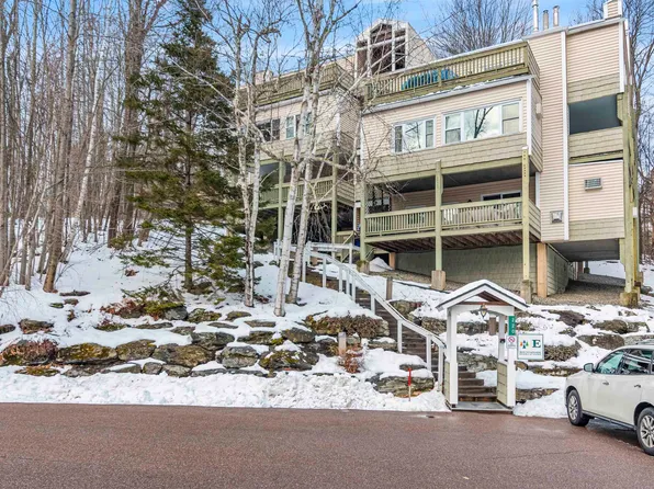 220 Mountainside Drive #E203, Stowe, VT 05672