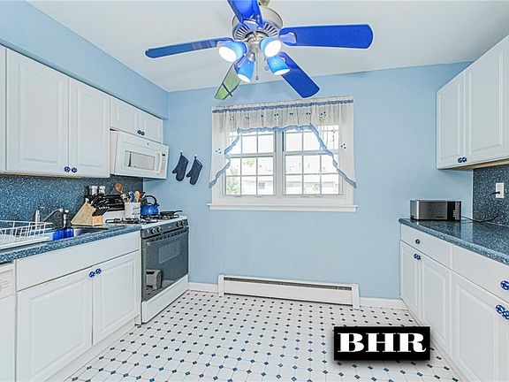 2nd image of 412 Maryland Ave APT 2B