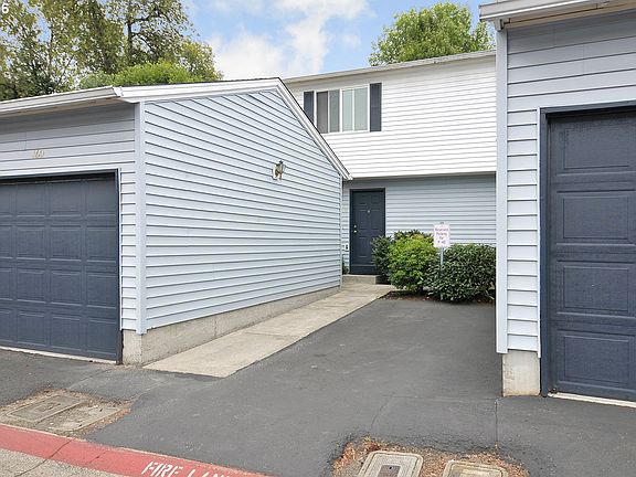 2nd image of 4000 NE 109th Ave Unit 160