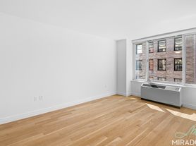 60 W 23rd St