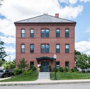 15 Sparhawk St #4, Amesbury, MA, 01913