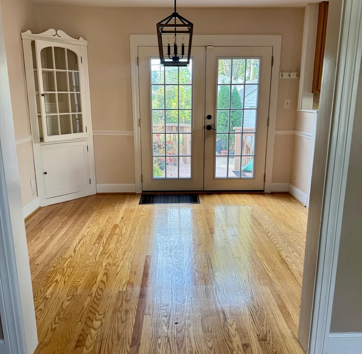 3 bed, 1725 sqft, $2,250 — Photo 3