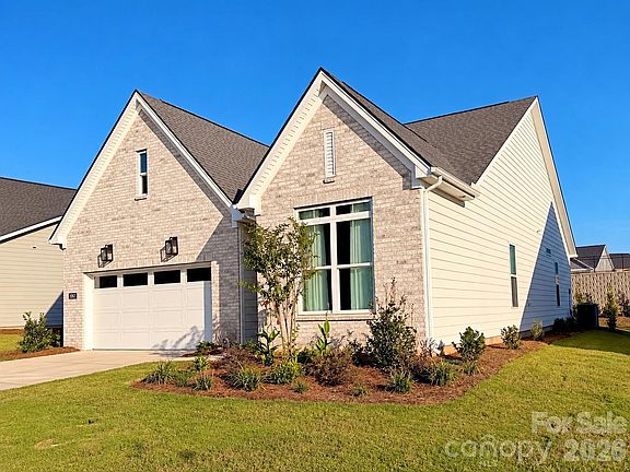 2nd image of 1061 Pinecone Ave