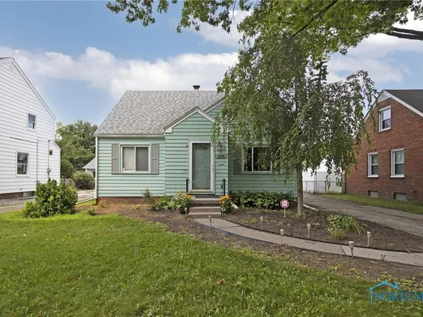 3138 Heatherdowns Blvd, Toledo, OH 43614