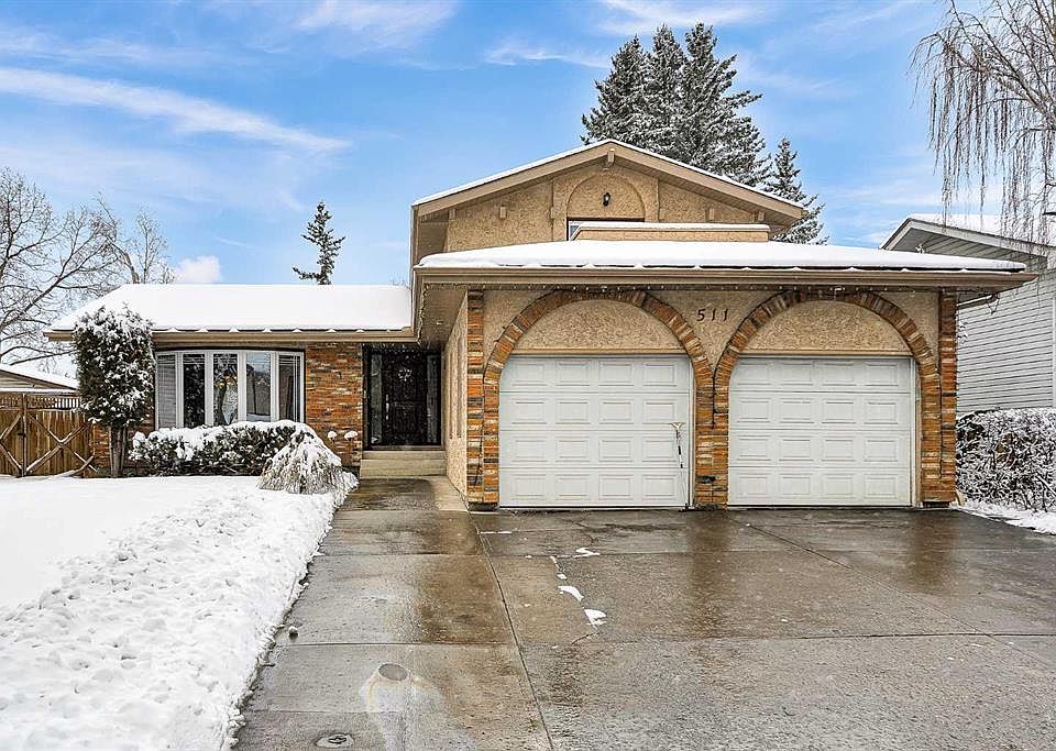 1st image of 511 E Woodpark Cres SW