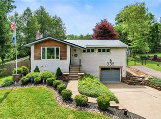 335 Forestwood Dr, Gibsonia, PA