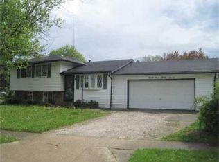 3147 Valleywood Dr, Columbus, OH 43223