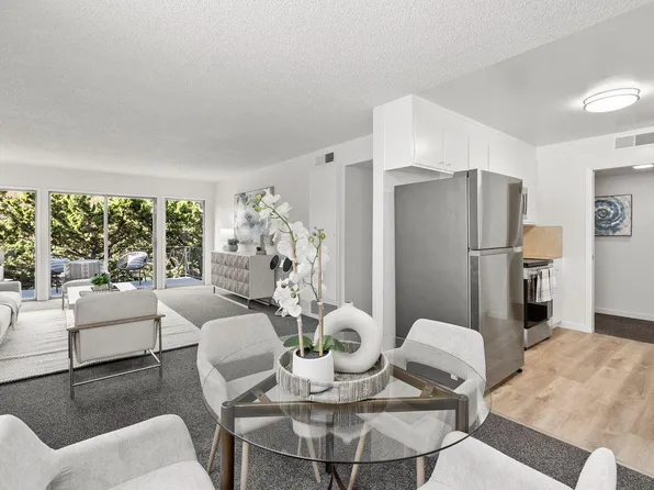 21 Willow Rd APT 23, Menlo Park, CA 94025