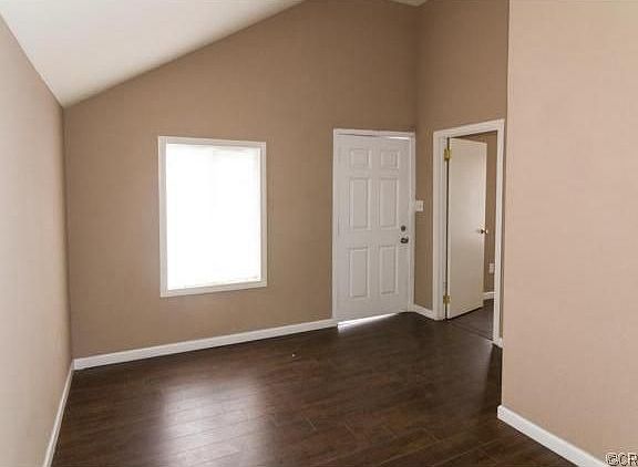 4th image of 8172 N Pine St