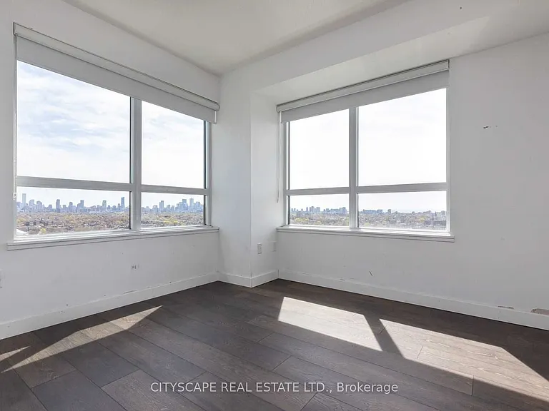 1420 Dupont St #1902 — Photo 6