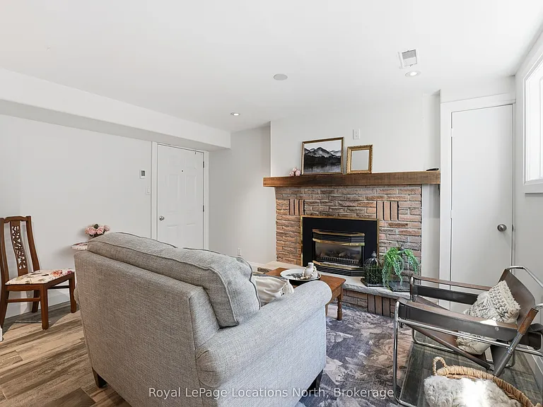 32 Courtice Cres — Photo 26