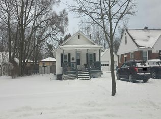 2974 Eastland Rd, Muskegon, MI 49441