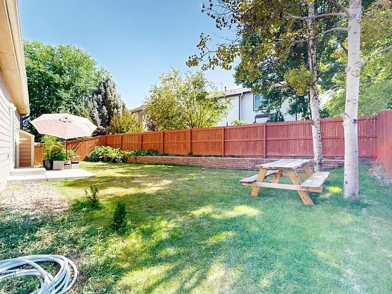 605 Saint Andrews Dr — Photo 16