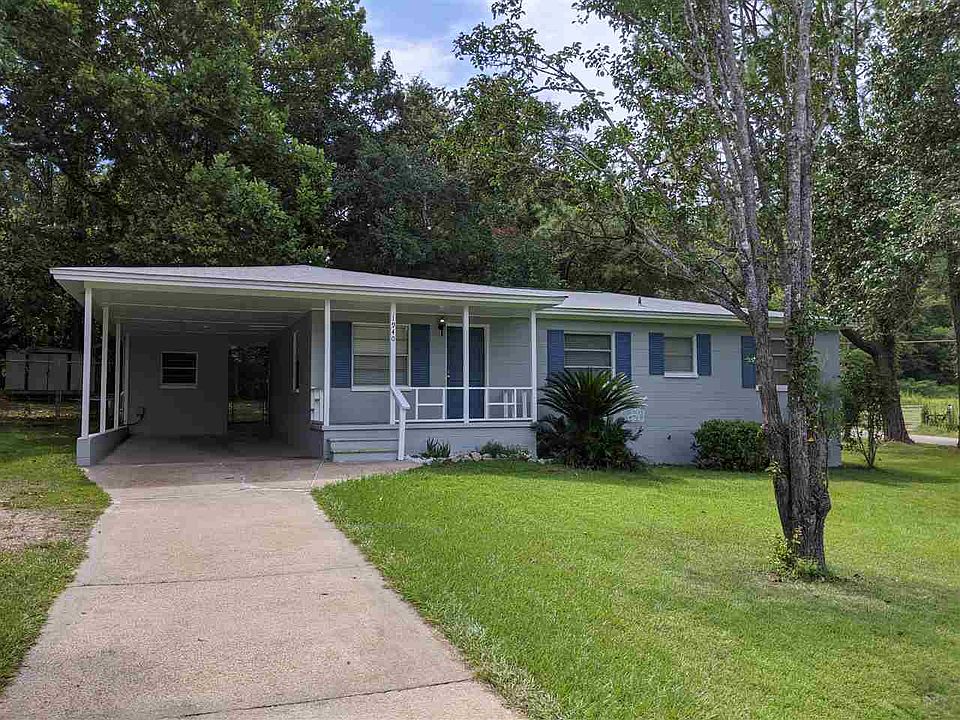 1st image of 1940 Gloria Dr