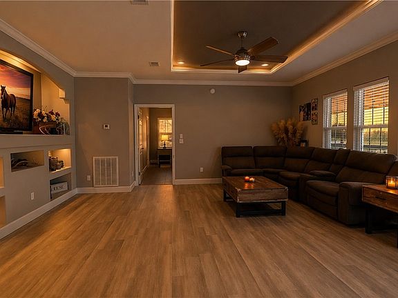 5th image of 13910 87th St