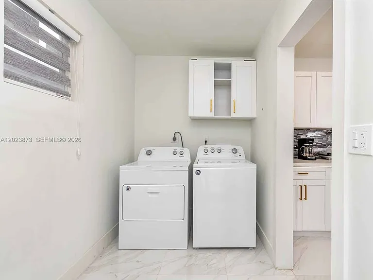4727 NW 5th Ave — Photo 12