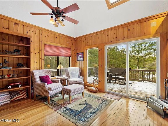 5th image of 11 Chestnut Drive