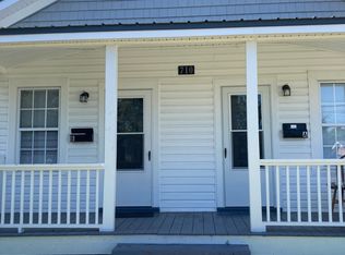710 Harnett St #B, Wilmington, NC 28401