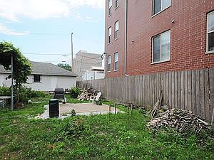 1st image of 1621 N Campbell Ave #2