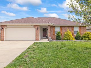 900 S Natalie Ave, Springfield, MO 65802