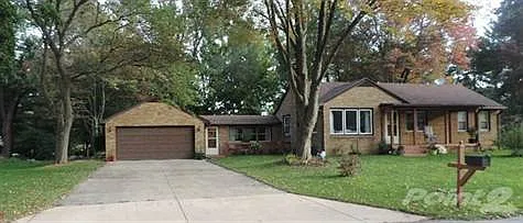 211 Whipporwill Ave photo 1