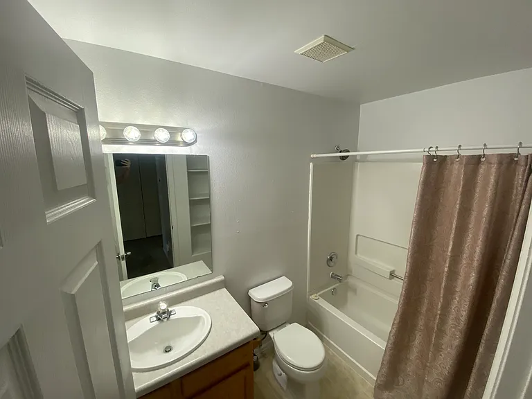 1158 E Carolina Ave #4 — Photo 10