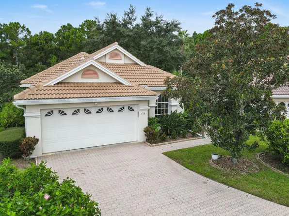 715 SW Saint Vincent Cove, Port St Lucie, FL 34986