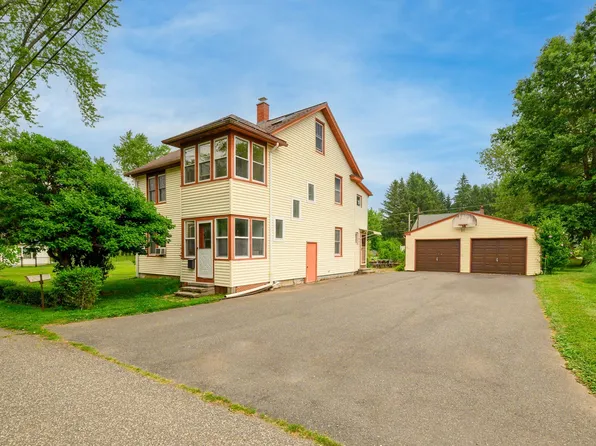 16 Boynton Ave, South Hadley, MA 01075