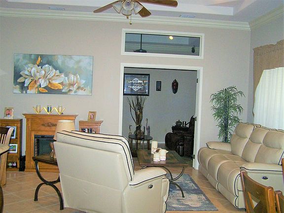 4th image of 3311 Country Club Dr N