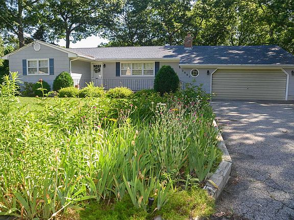 2nd image of 2085 Bray Ave