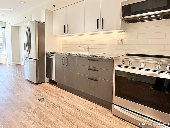 5th image of 12 Batavia Ave Unit 3
