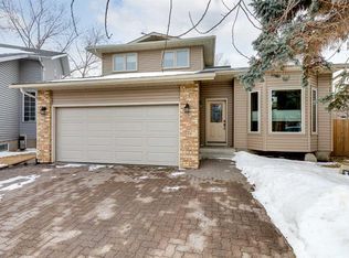 32 N Marsella Ct SE, Airdrie, AB T4A1V8