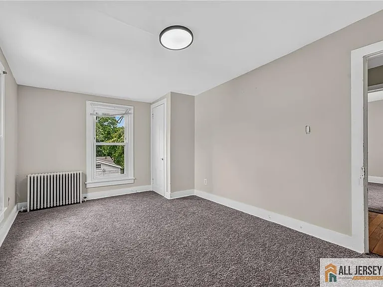 38-40 Brunswick Ave #2 — Photo 10