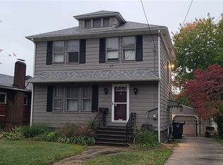 922 Dan St, Akron, OH 44310