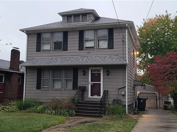 922 Dan St, Akron, OH 44310