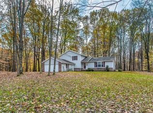 8003 S Riverside Dr, Aurora, OH 44202