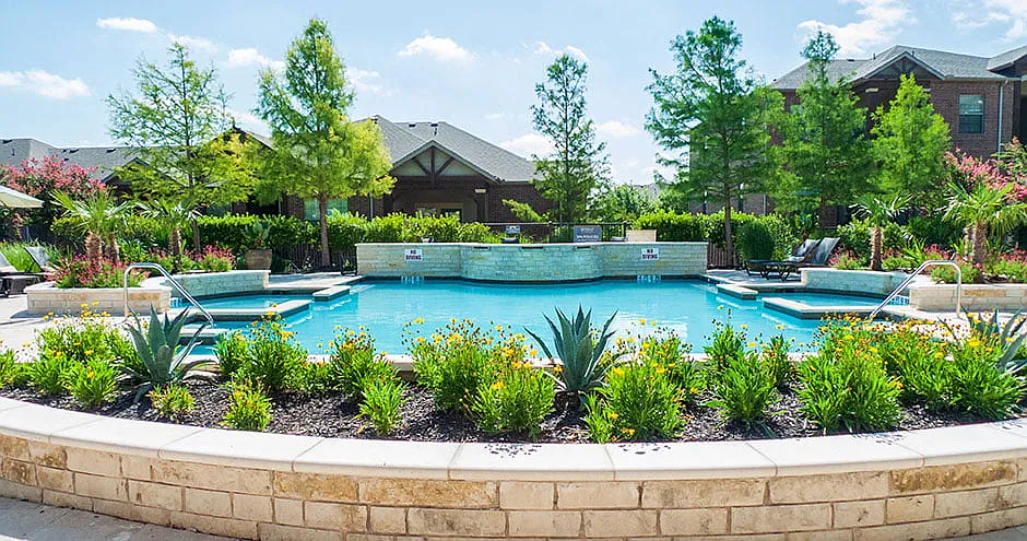 Retreat at Stonebridge Ranch Apartments — Photo 4