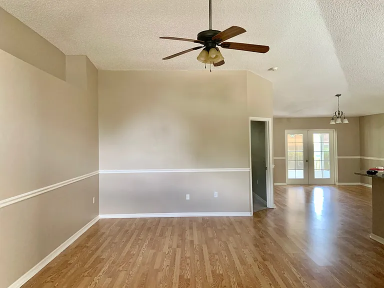 107 Spanish Bay Dr — Photo 2