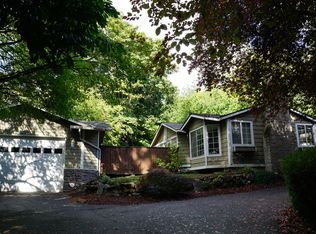 17617 83rd Pl NE, Kenmore, WA 98028