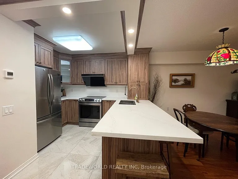 35 Finch Ave E #2209 — Photo 10