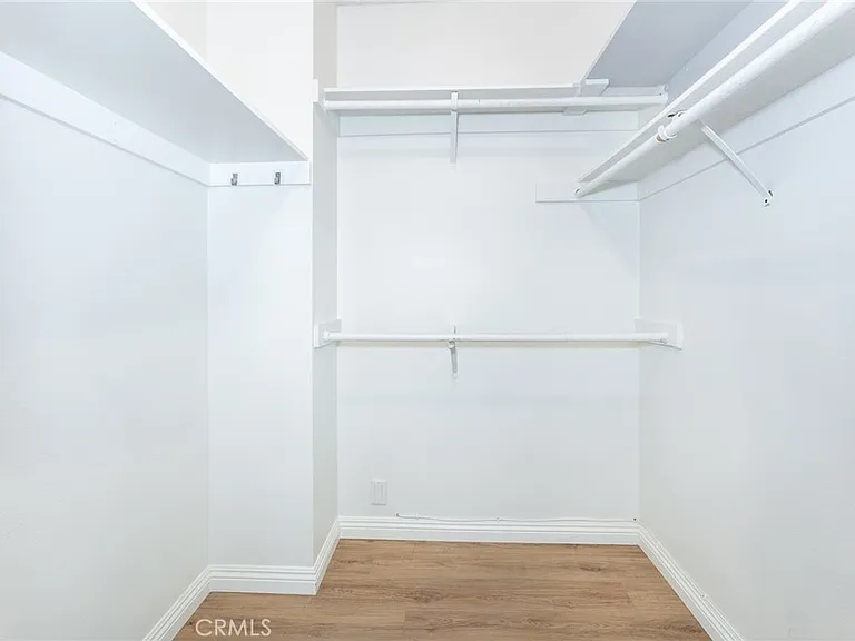 21901 Lassen St #113 — Photo 18