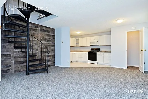7242 72nd Ln N Photo 1 7242 72nd Ln N Photo 1
