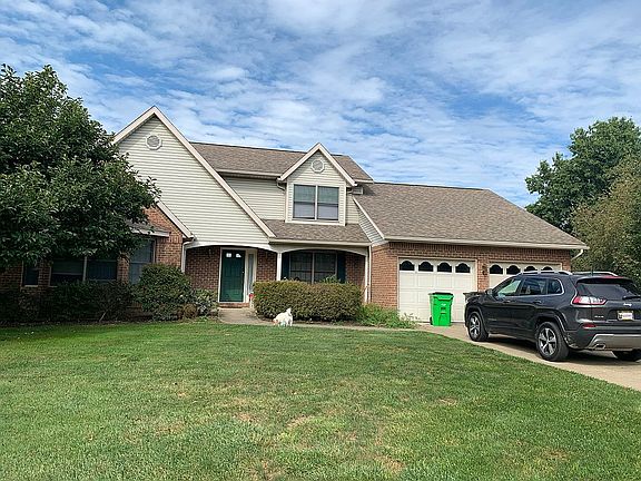 5th image of 1916 Canterbury Ln