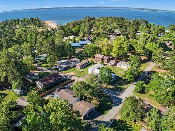 191 Wildbriar Dr, Jasper, TX 75951