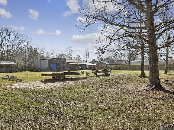 2nd image of 20224 Riverside Rd