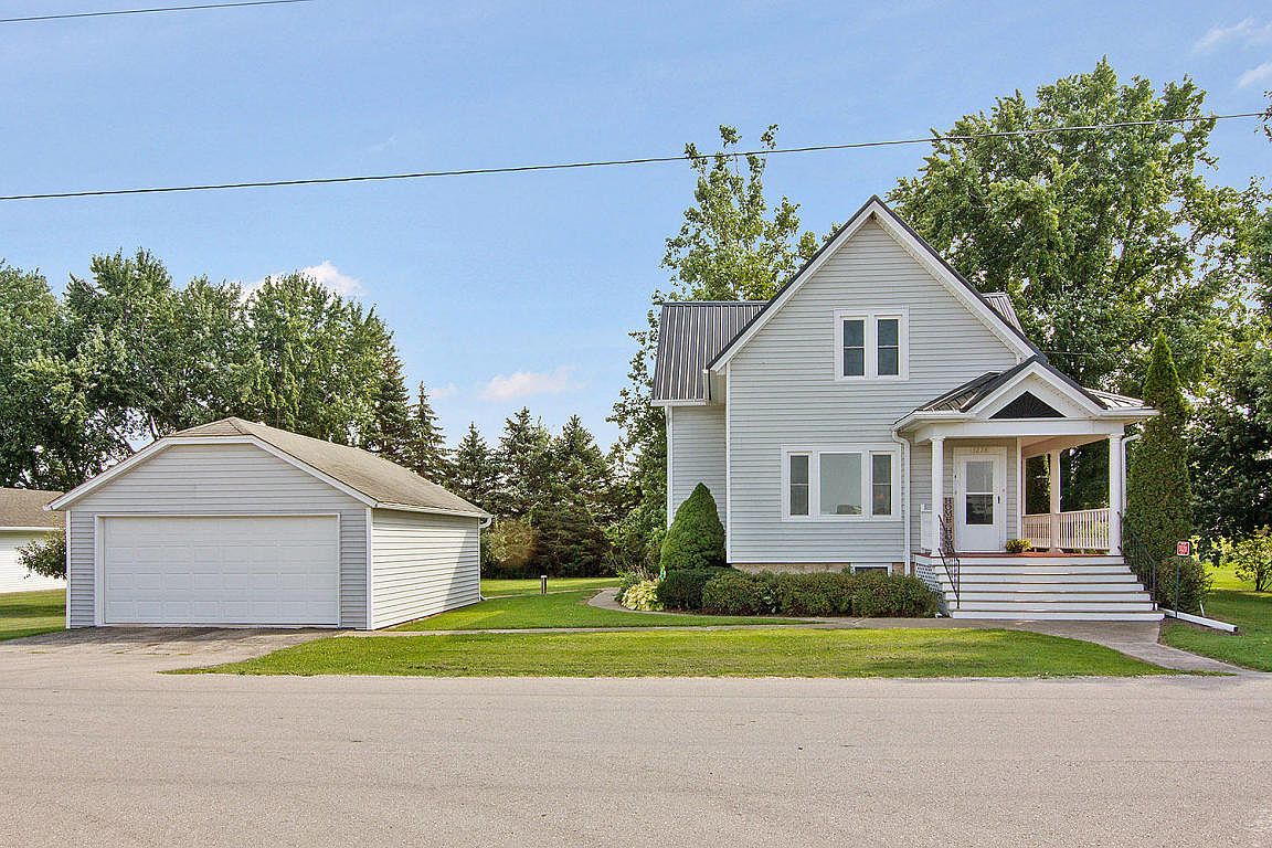 3228 Mill Rd, Greenleaf, WI 54126 Zillow