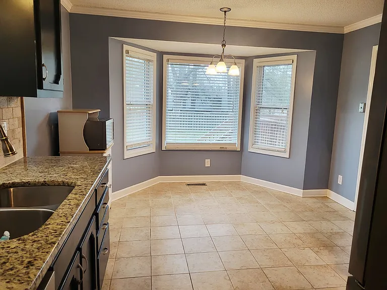 115 Sabel Cir — Photo 9