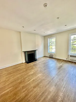 Rented by Voro New York | media 1