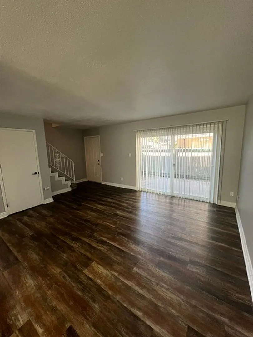Parkside Townhomes — Photo 4